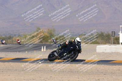 media/Dec-09-2023-SoCal Trackdays (Sat) [[76a8ac2686]]/Turn 4 Set 1 (1120am)/